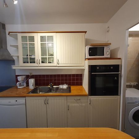 Ferienwohnung F3 Avec Balcon 5 Min Gare Sqy Et Parking Gratuit Guyancourt Exterior foto